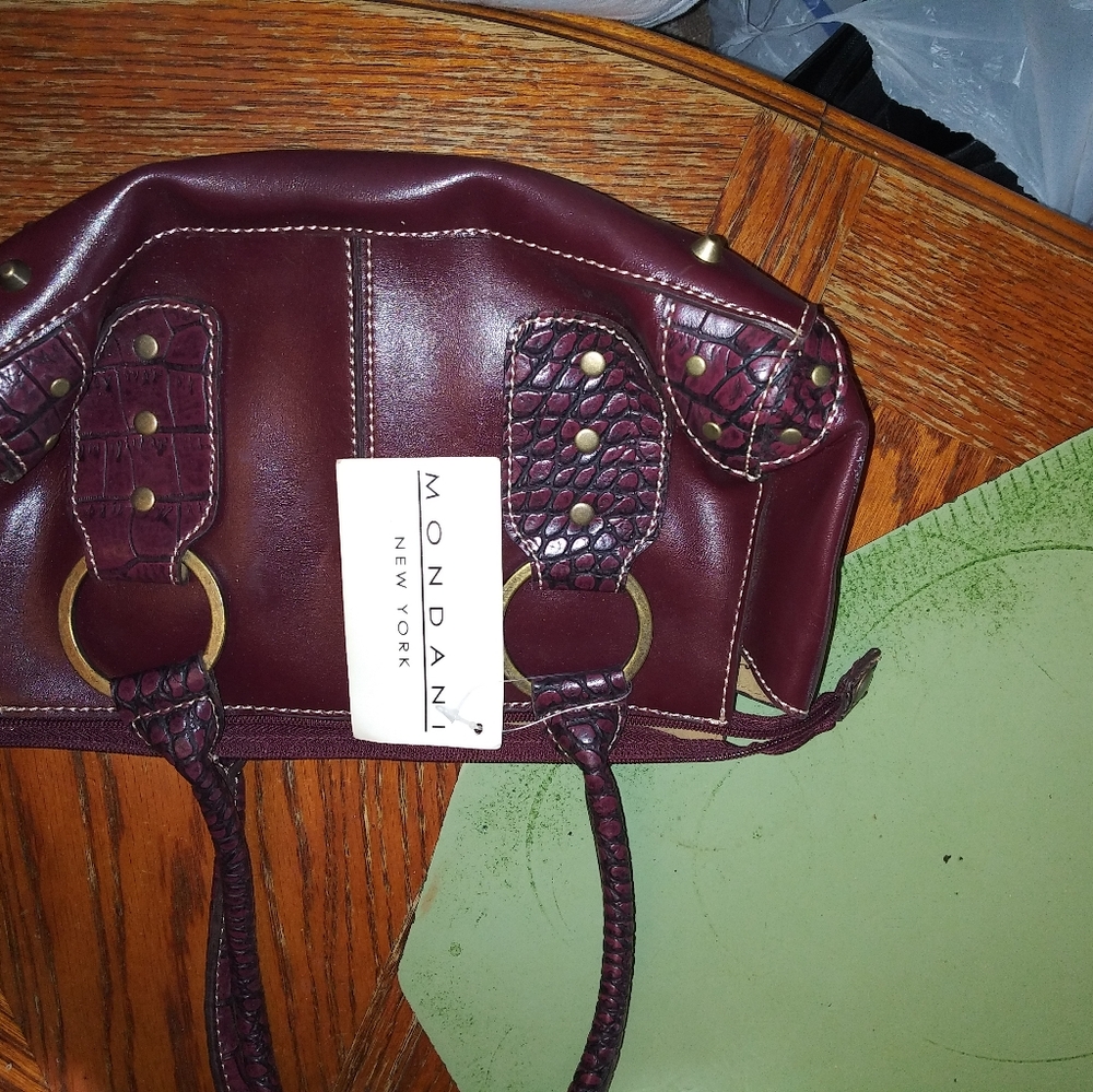 Mondani new york purse